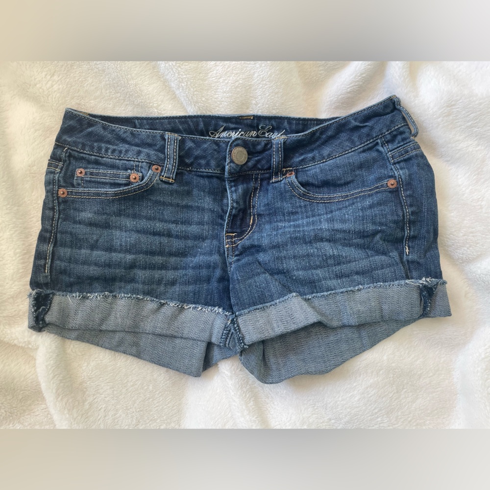Vintage American Eagle low rise shorts